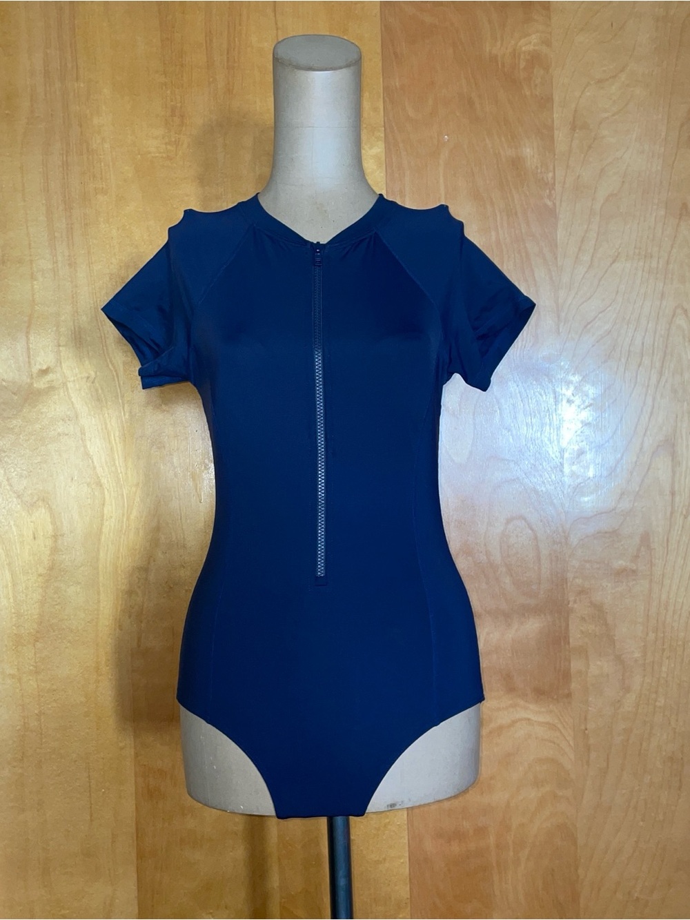 Short-Sleeve Navy Zip-Front One-Piece Swimsuit -nwt-SeaLevelSwim Australia